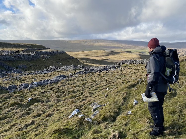 Relocation Skills courses in the Yorkshire Dales | TeamWalking | Navigation Skills