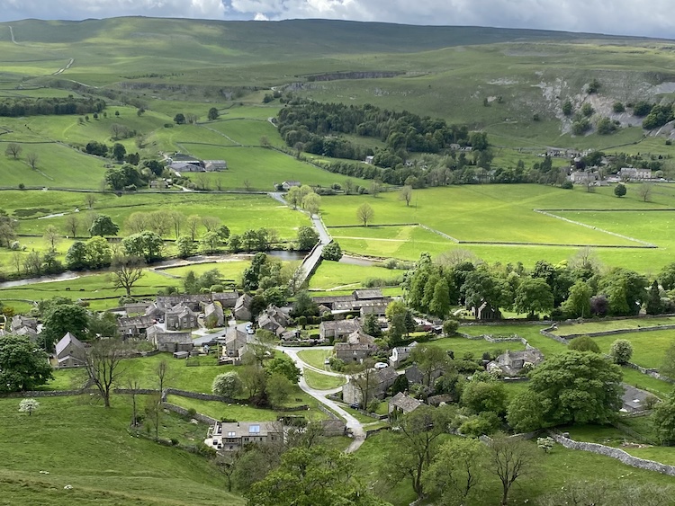 dales way guided walk Yorkshire dales